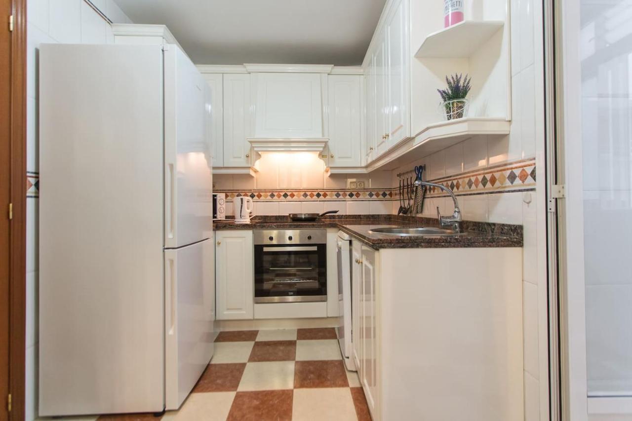 Nice Apartment Close To Mercado Central Alicante Exterior photo